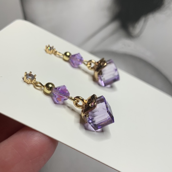 Cubic Zirconia Post Stud With Dangling Drop Purple Cubic Crystal Pendant - Picture 10 of 15